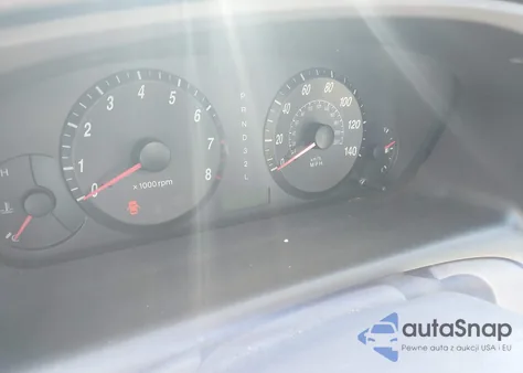 2004 Hyundai Elantra Gls/Gt from USA, damaged, VIN KMHDN46D44U852446